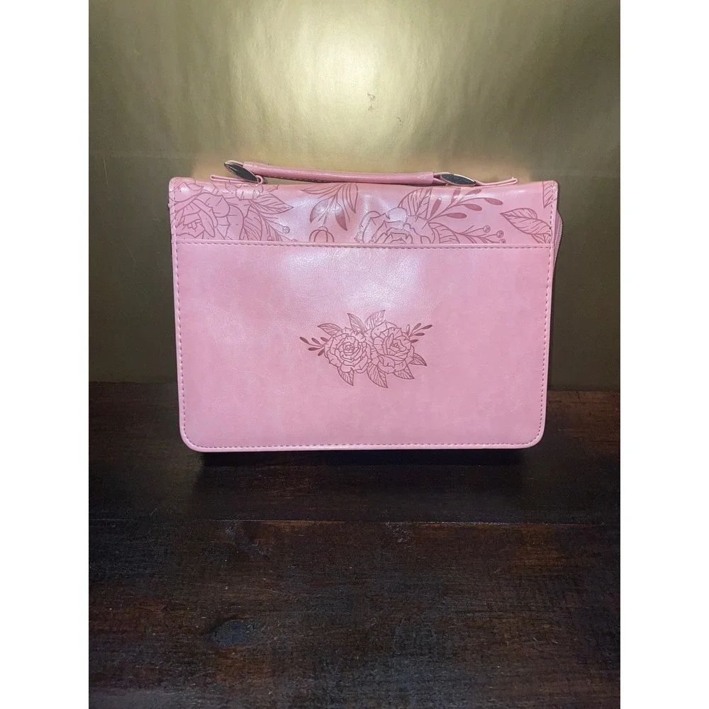 Christian Art Gifts‎ Vegan Leather Pink Gold Flora Bible Cover Carry Case 31:25